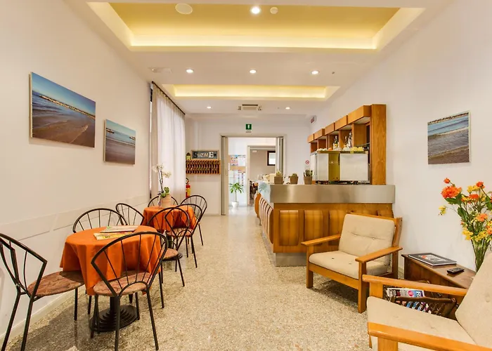 Dei Gerani 酒店 里米尼