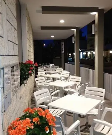 杰拉尼别墅酒店 酒店 里米尼