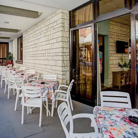 Dei Gerani 3* Rimini