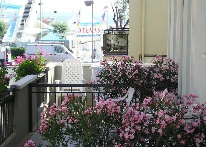 Hotell Dei Gerani 3*